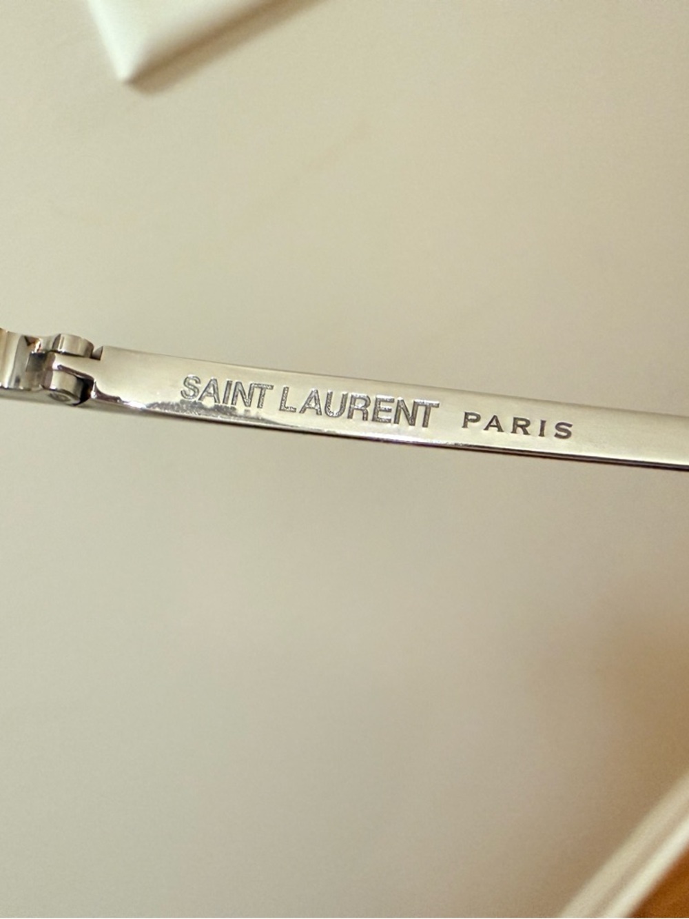 *Authentic* Saint Laurent - Aviator Sunglasses w/ Case - Picture 7 of 10